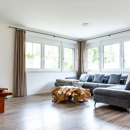 Gartenresidenz Γκάρμις-Παρτενκίρχεν